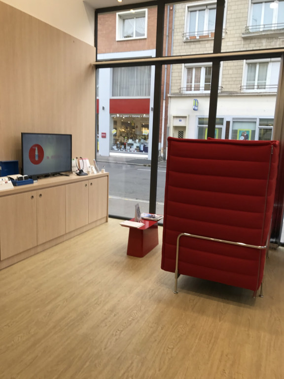 Magasin audioprothesiste 24 rue de Malherbe 60000 BEAUVAIS intérieur