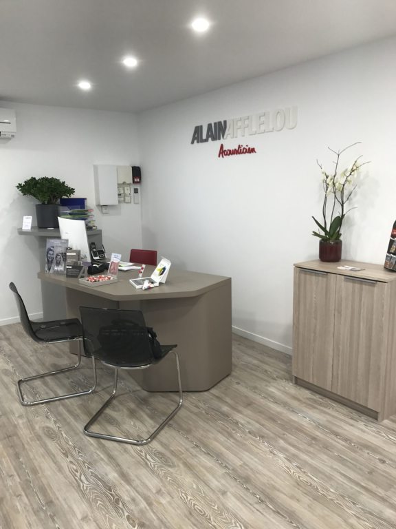 Magasin audioprothesiste 119 avenue Michel Grandou 24750 TRÉLISSAC intérieur