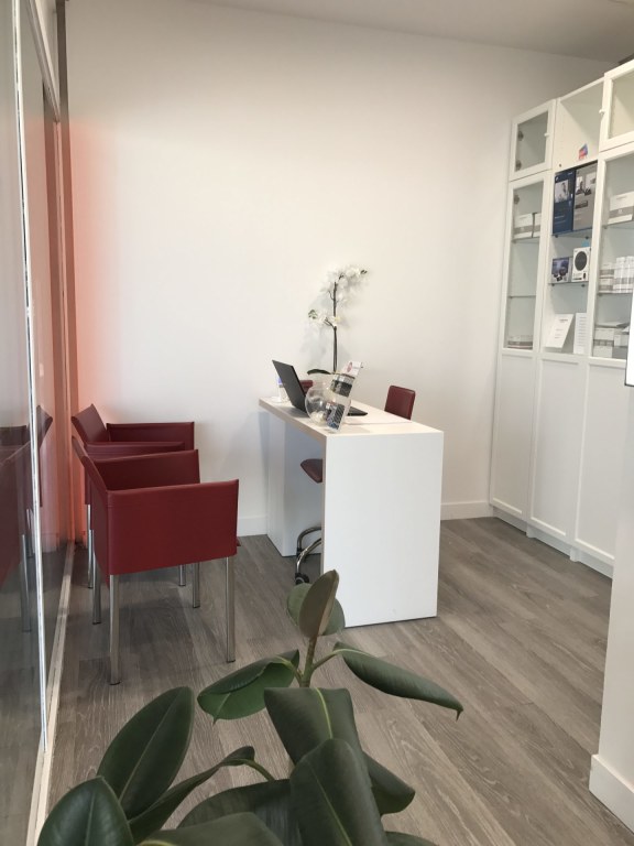 Magasin audioprothesiste C.C. Hyper U 28500 VERNOUILLET intérieur