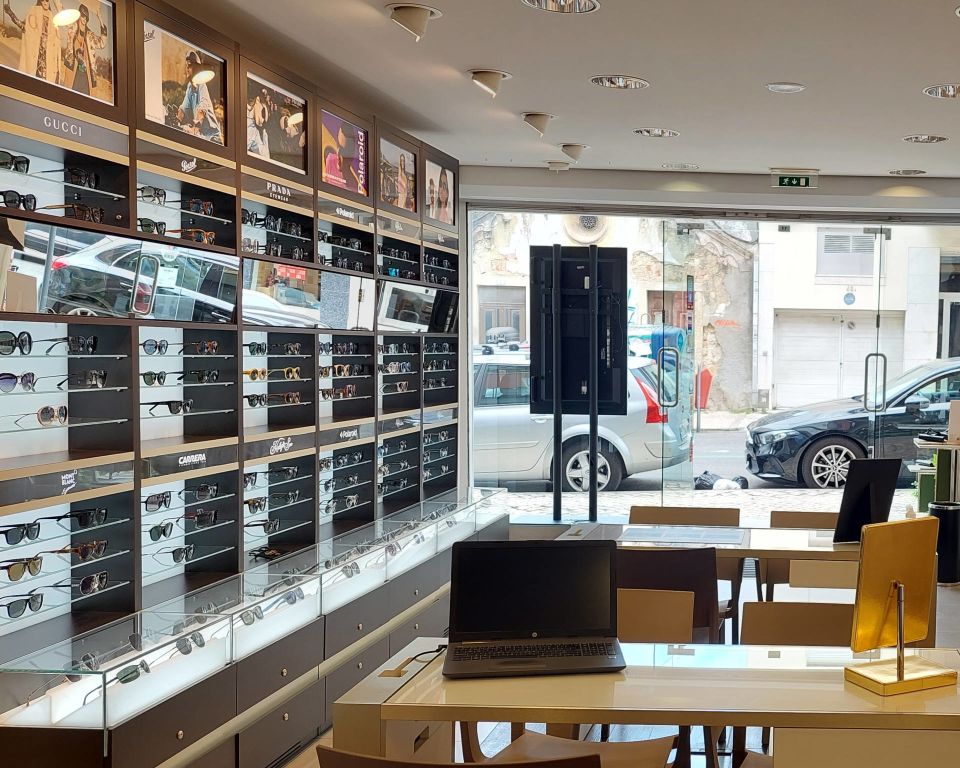 Loja Optometrista R.de Infantaria 16, nº 51 A 1350-161 LISBOA indoor