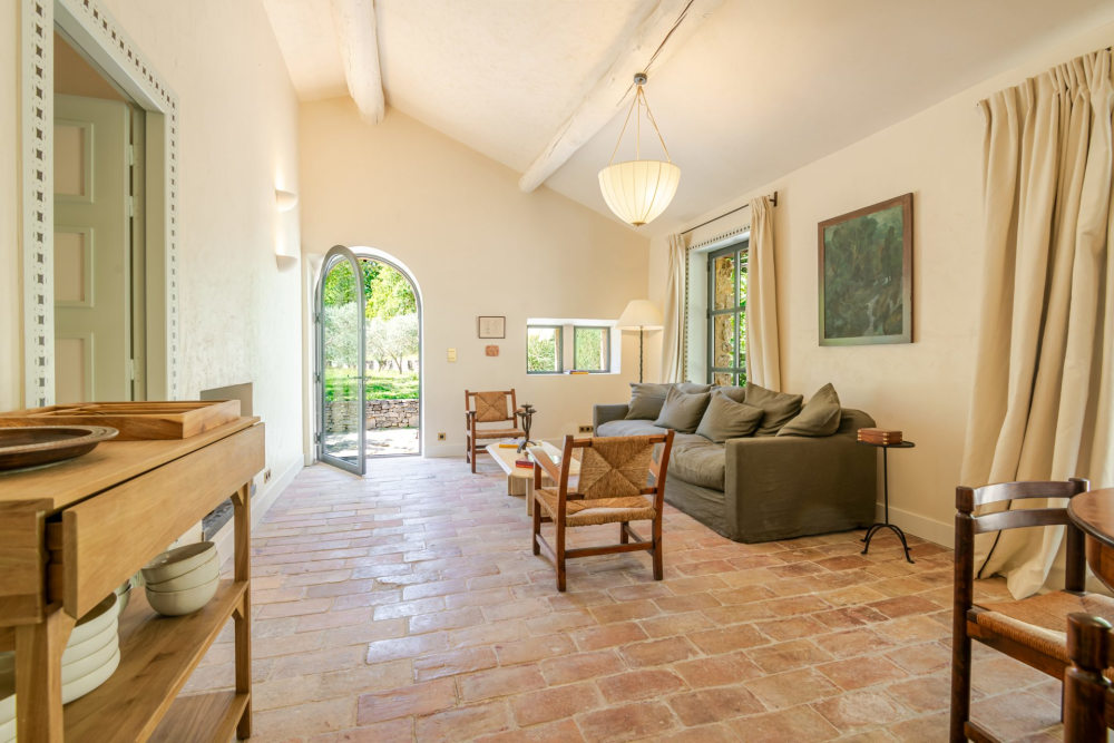 Photographs of Domaine des Saisons villa in Provence - Image 41 of 52