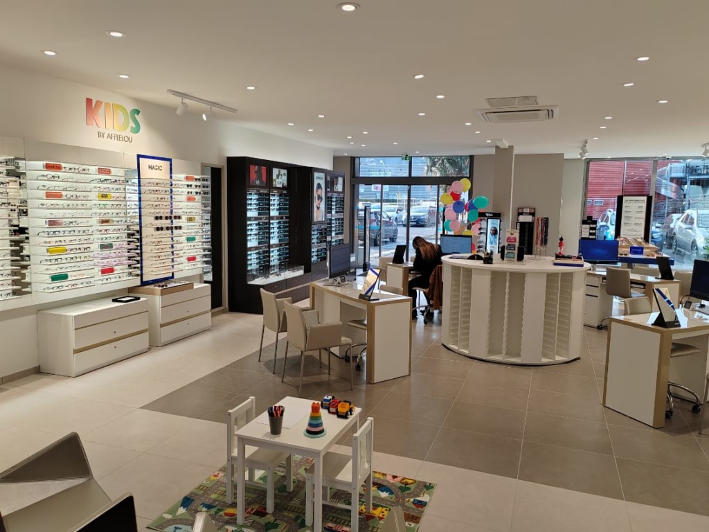 Magasin Opticien 12 Rue Fernand Forest 63200 MOZAC intérieur