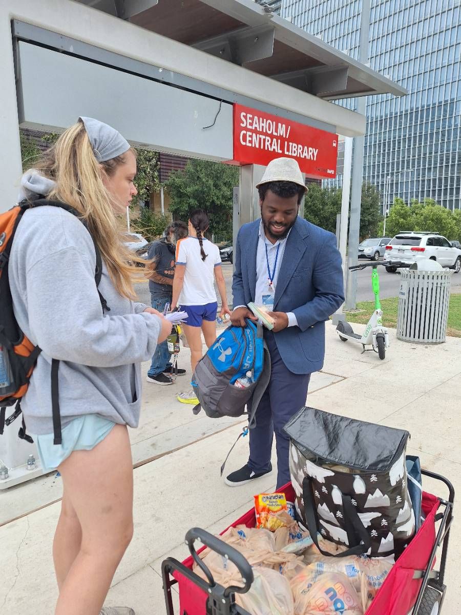 (SYMin Top 10) No. 4: SYMin partnerships respond to hunger on the streets