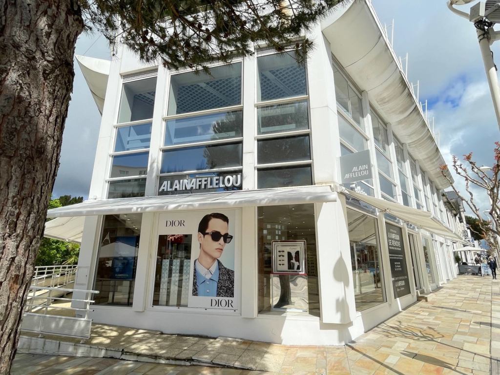 Magasin audioprothesiste 33 avenue du Général de Gaulle 44500 LA BAULE extérieur