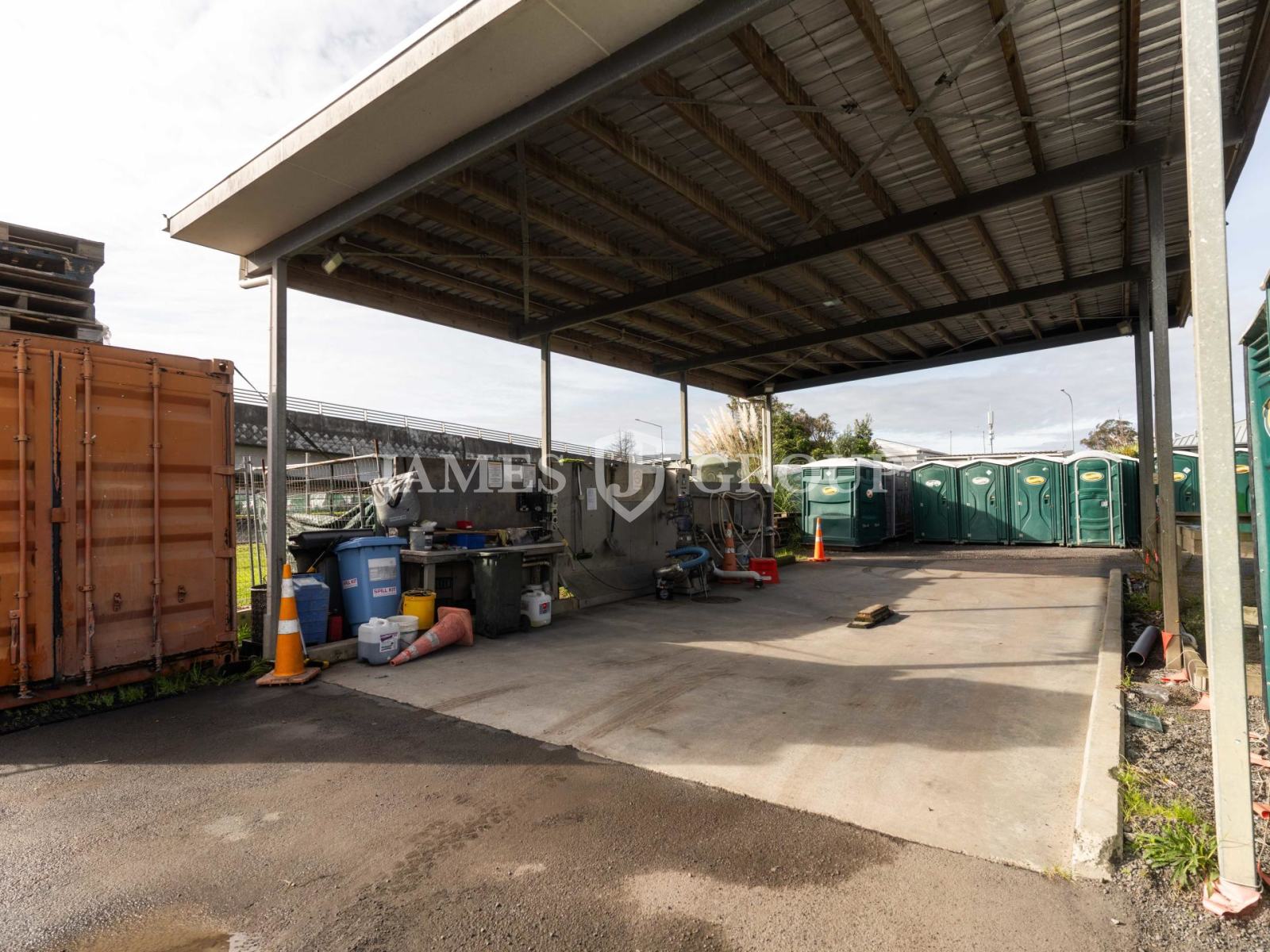 3,000m² High Exposure Yard | Workshop | Office