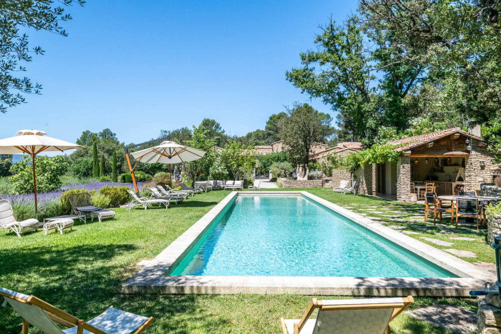Photographs of Mas des Constellations villa in Provence - Image 16 of 49