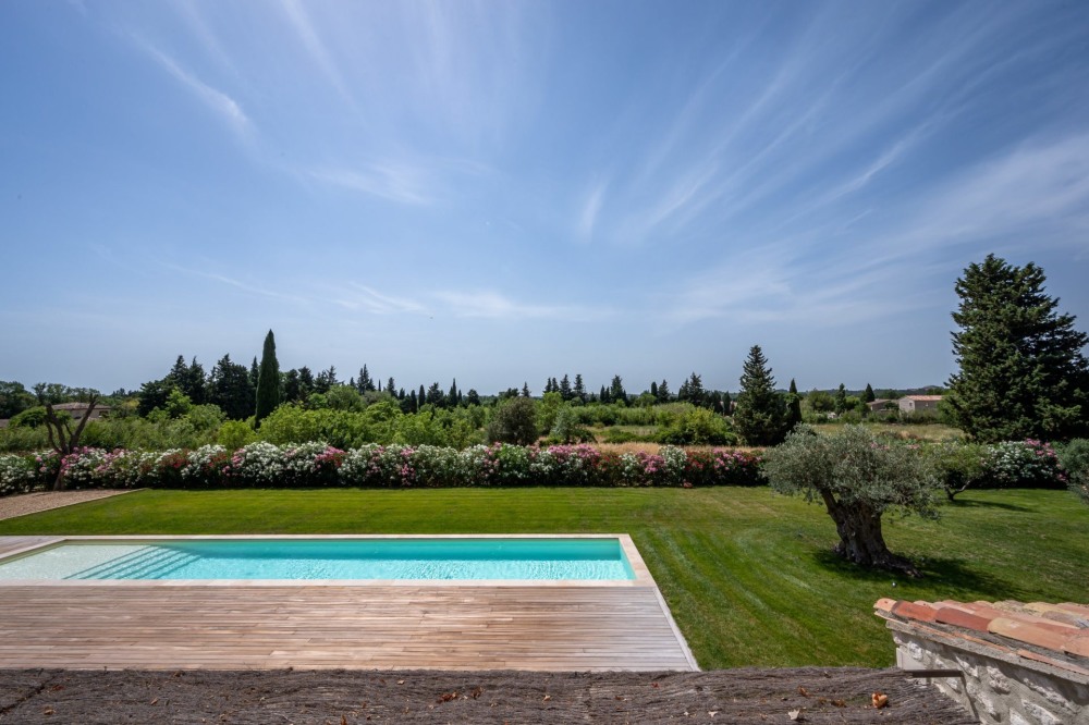 Photographs of Mas des Alizées villa in Provence - Image 28 of 33