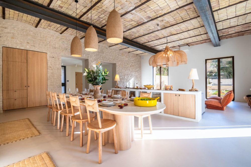 Photographs of Mas Cristal villa in Provence - Image 7 of 44