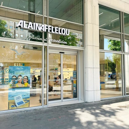 Magasin Opticien C.C. Italie 2 75013 PARIS