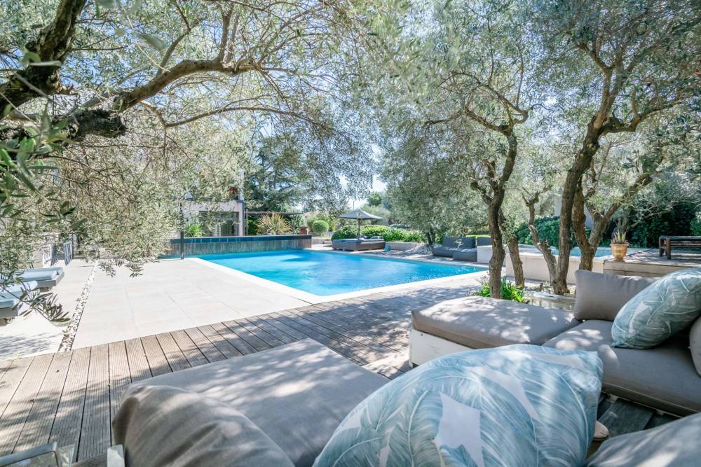 Photographs of Villa du Souvenir7 villa in Provence - Image 2 of 54