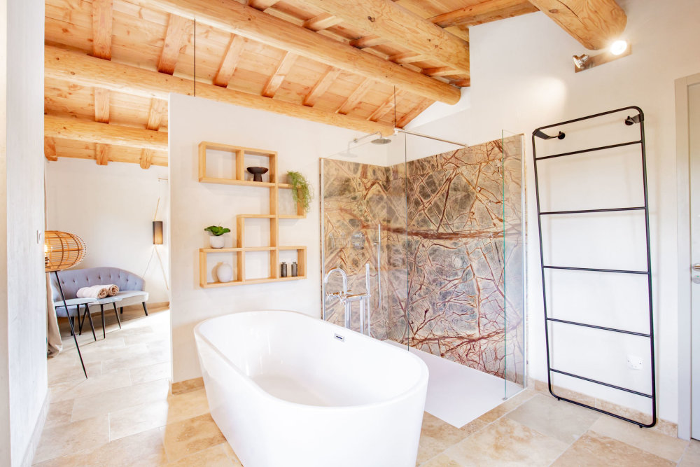 Photographs of Mas Eole villa in Provence - Image 30 of 39