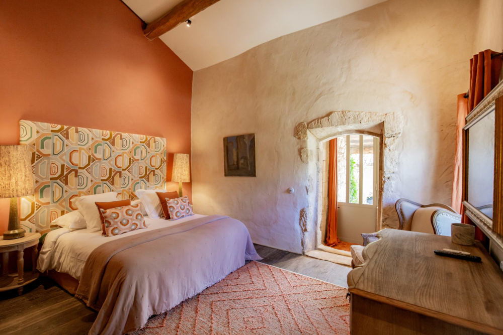 Photographs of Le Mas d’Or villa in Provence - Image 15 of 38