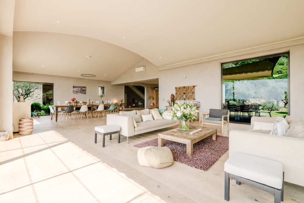 Photographs of Mas de Costebelle villa in Provence - Image 5 of 53