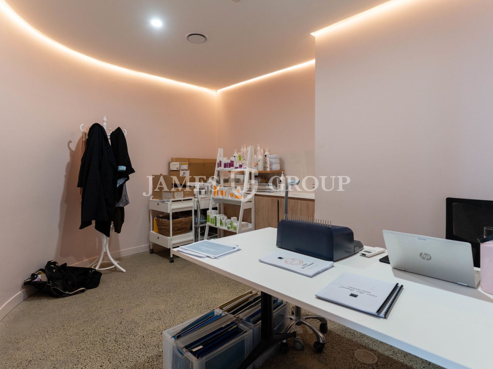 Rare High-quality Turnkey Clinic Opportunity