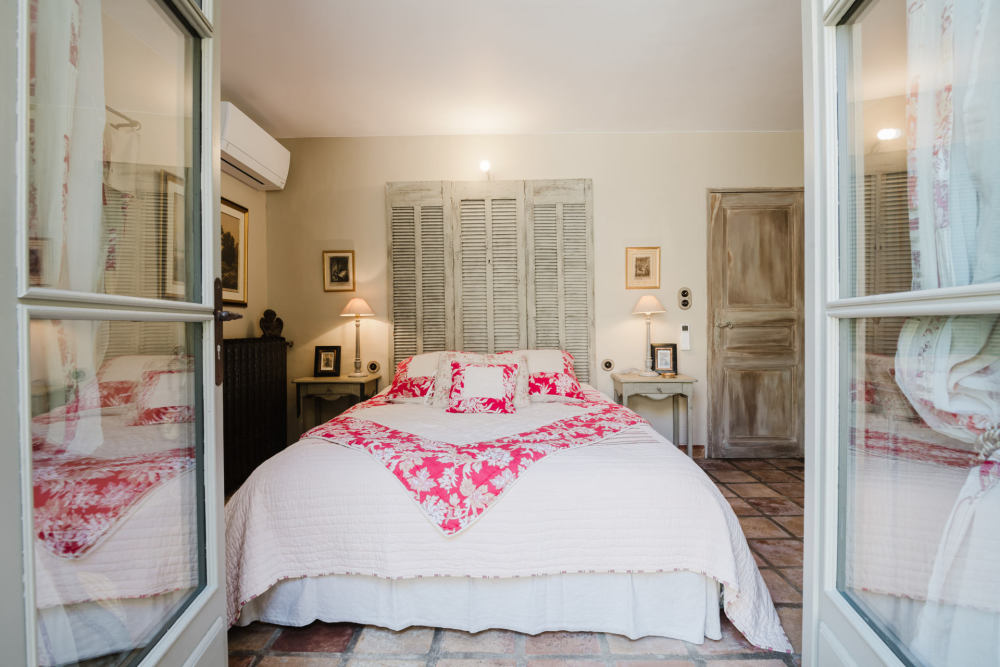 Photographs of Le Mas d’Eygalieres villa in Provence - Image 27 of 60