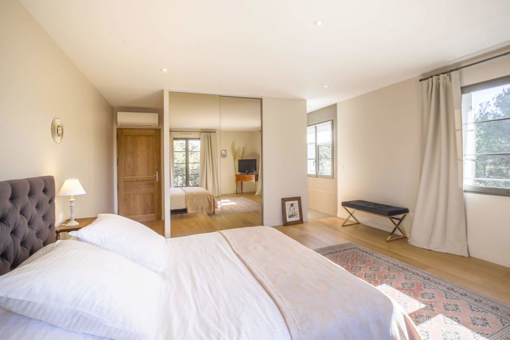 Photographs of Bastide des Carrieres villa in Provence - Image 35 of 43