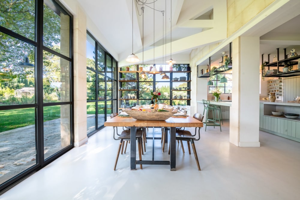 Photographs of Mas Cédrat villa in Provence - Image 4 of 56