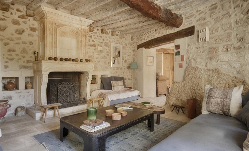 Photographs of L’Aqueduc villa in Provence - Image 8 of 37