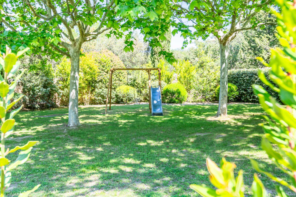 Photographs of Mas des Mésanges villa in Provence - Image 31 of 35