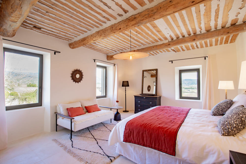 Photographs of Bastide du Baron villa in Provence - Image 20 of 50