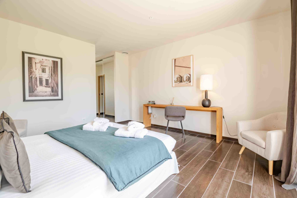 Photographs of Villa du Colibri villa in Provence - Image 20 of 35