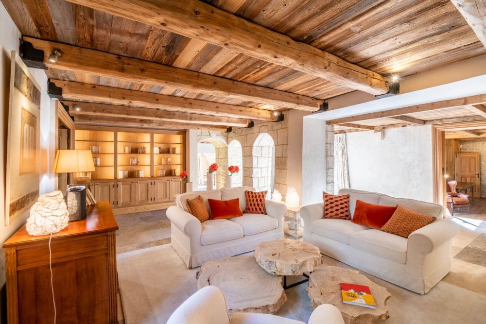 Photographs of Mas des Constellations villa in Provence - Image 29 of 49