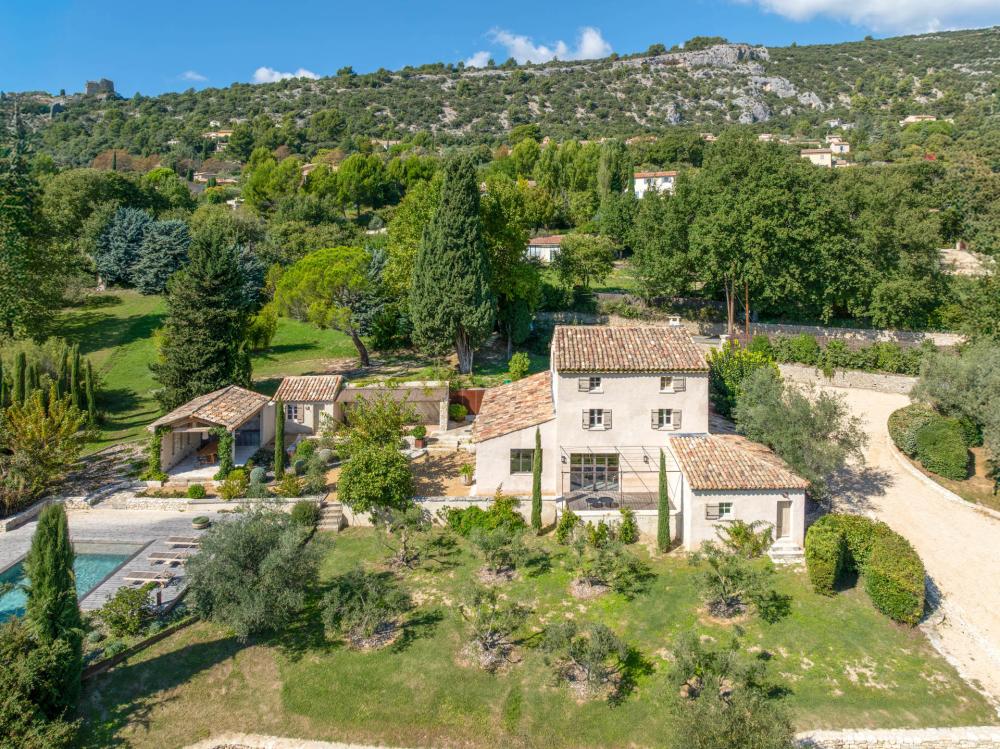 Photographs of New! Le Mas des Merveilles villa in Provence - Image 15 of 45