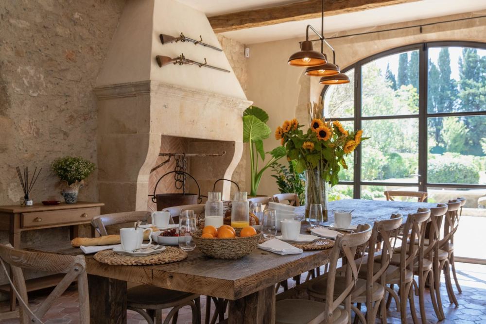 Photographs of Domaine des Murmures villa in Provence - Image 13 of 52