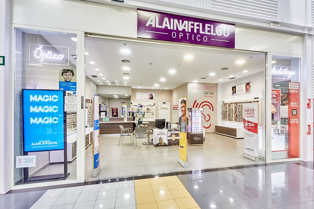 Tienda Óptico PZA. JUAN CARLOS I S/N - AMPLIACIÓN C.C.GETAFE 3 local 45 28905 GETAFE