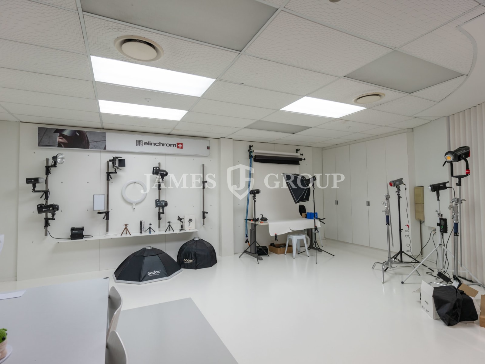 High-visibility Office Lease In  Newmarket