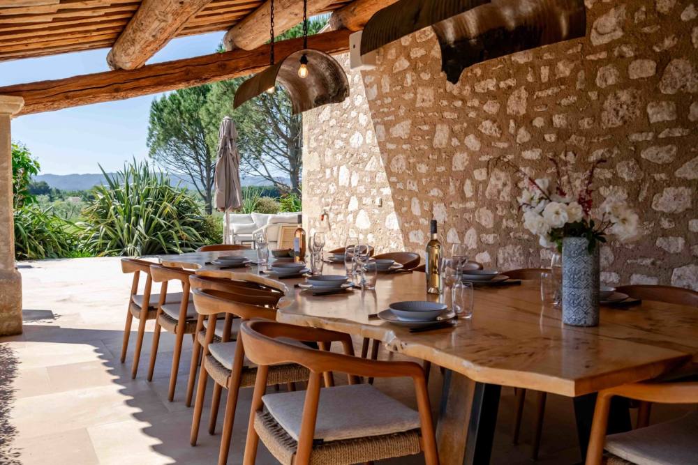 Photographs of Mas des Sources villa in Provence - Image 31 of 41
