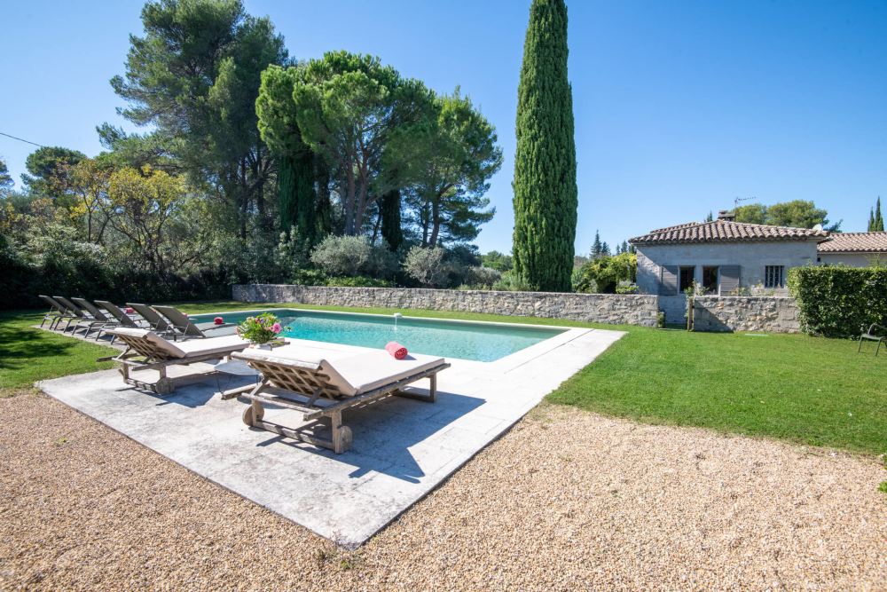 Photographs of Mas du Lac villa in Provence - Image 51 of 56