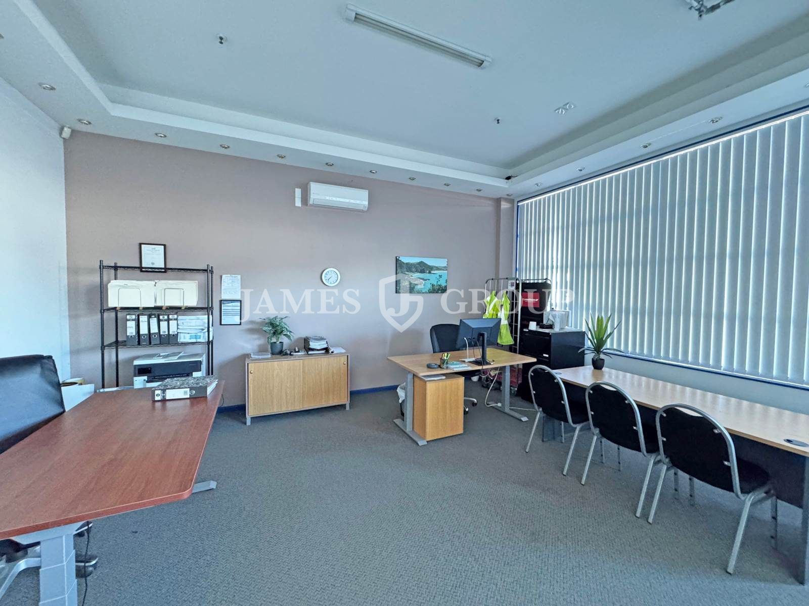 Well-presented Unit In Tidy Complex | 540sqm