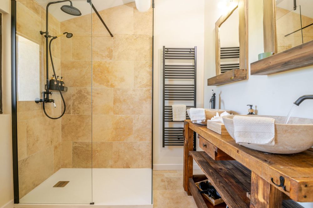 Photographs of Bastide de Blanche villa in Provence - Image 50 of 60