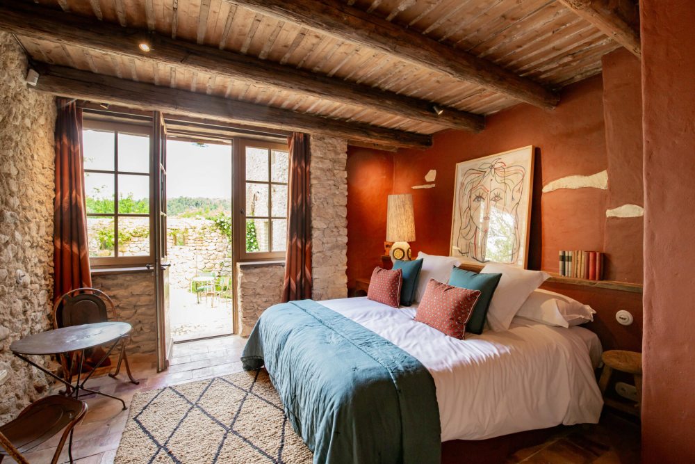Photographs of Le Mas d’Or villa in Provence - Image 22 of 38