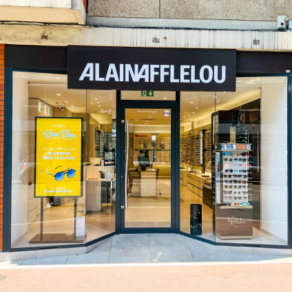 Magasin Opticien 27 rue des Martyrs 76500 ELBEUF