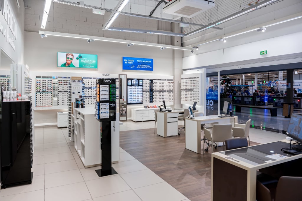 Magasin Opticien C.C. Carrefour - avenue de Bourgogne 21800 QUETIGNY intérieur