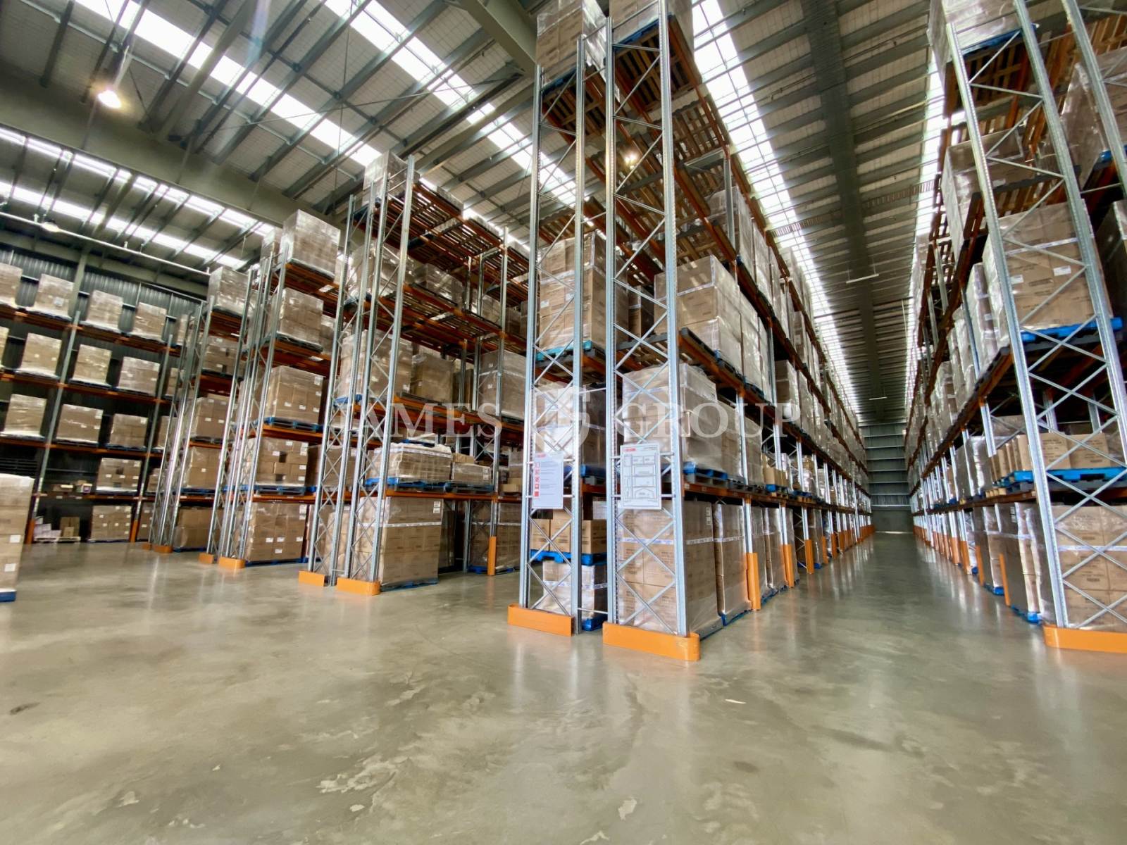 High Stud Industrial – Minutes From Airport