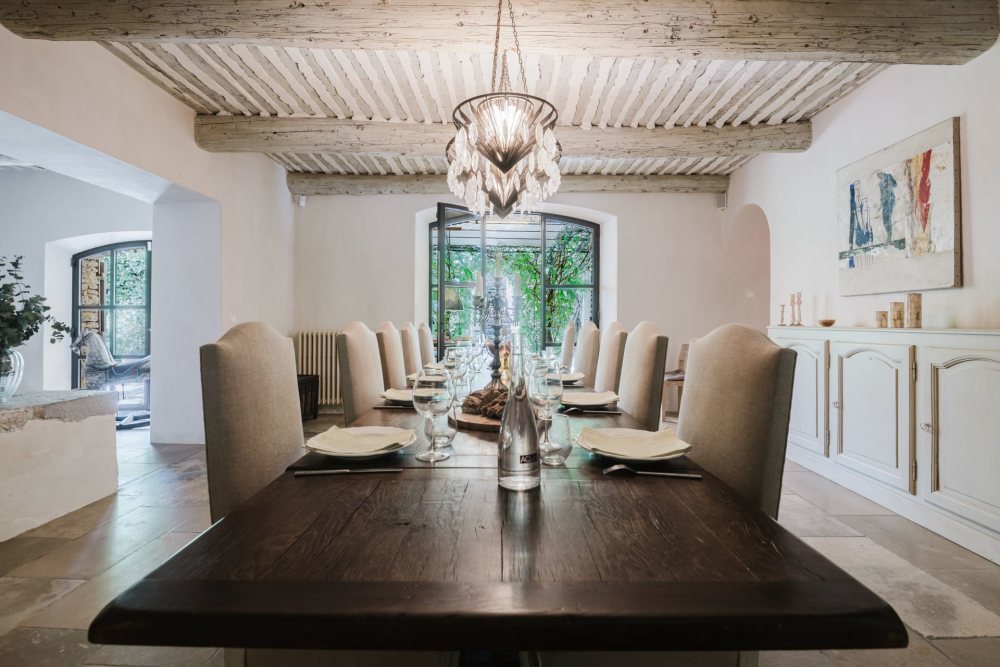 Photographs of Mas la Bergerie de Cabrieres villa in Provence - Image 6 of 56