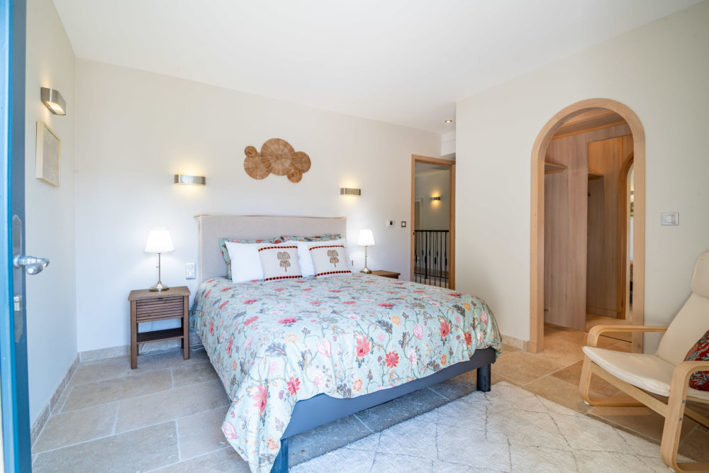 Photographs of Mas de Verlaine villa in Provence - Image 29 of 42