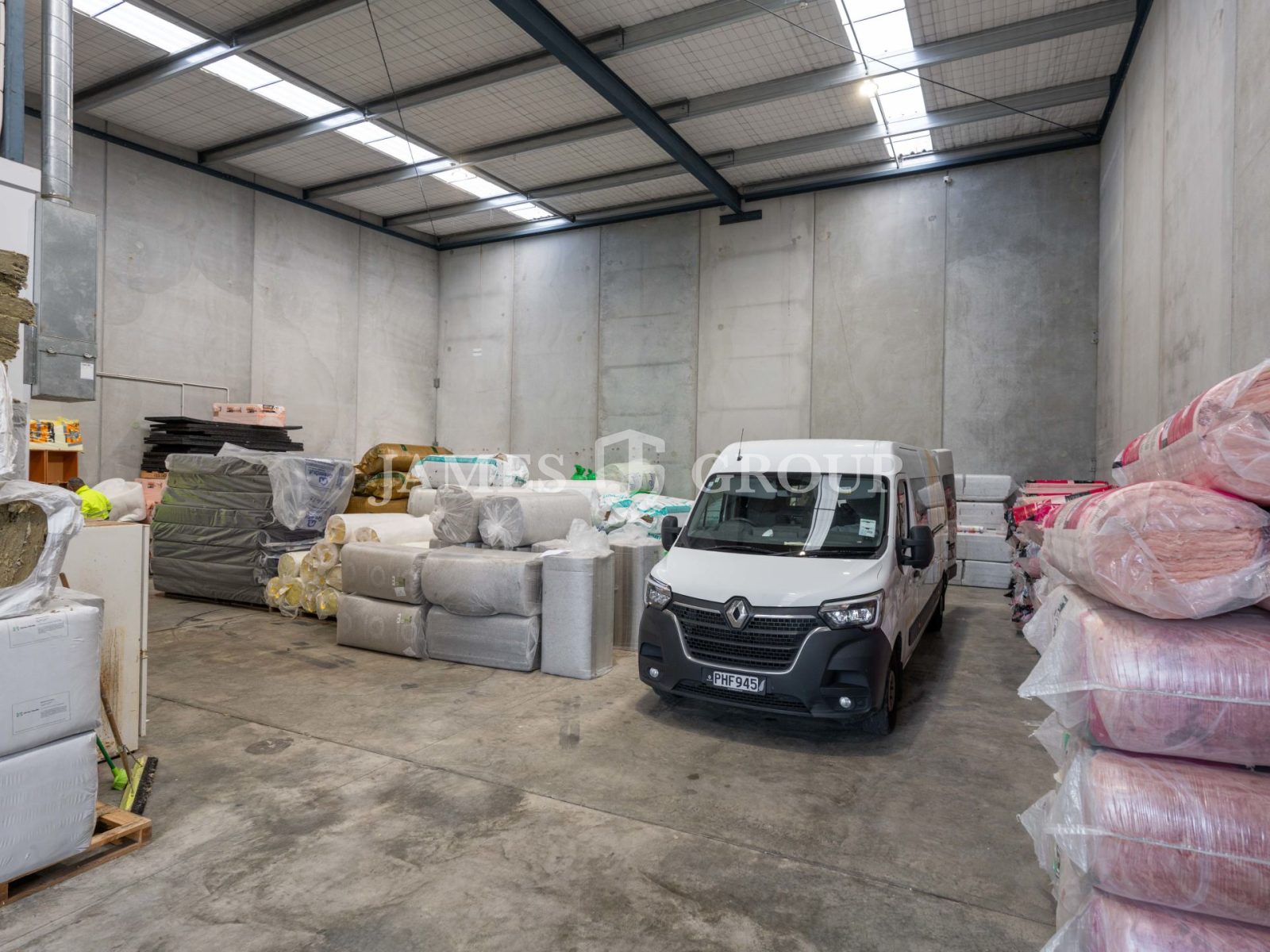 284sqm Warehouse | 83sqm Office | Mpi Approved