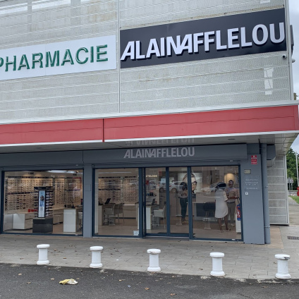 Magasin Opticien C.C. Carrefour Grand Camp 97139 ABYMES