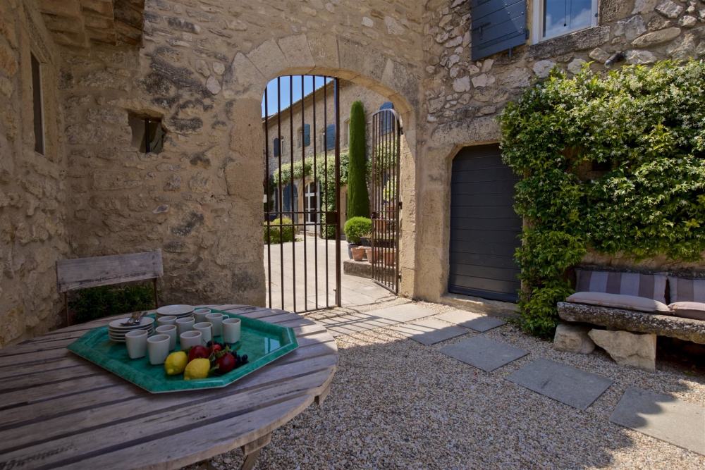 Photographs of La Cour villa in Provence - Image 18 of 34
