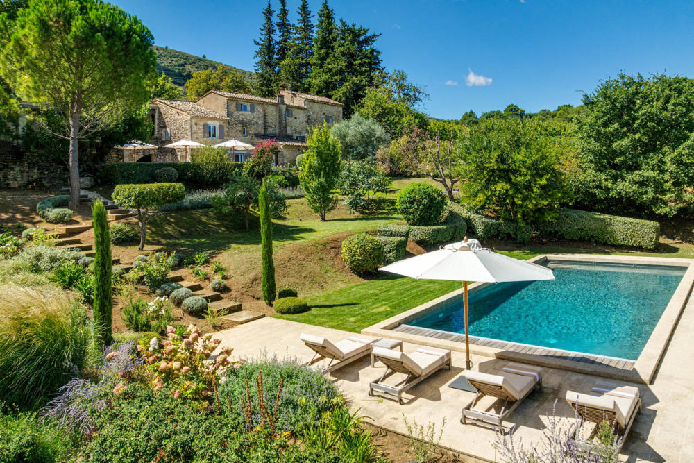 Photographs of Le Refuge de Provence villa in Provence - Image 2 of 40