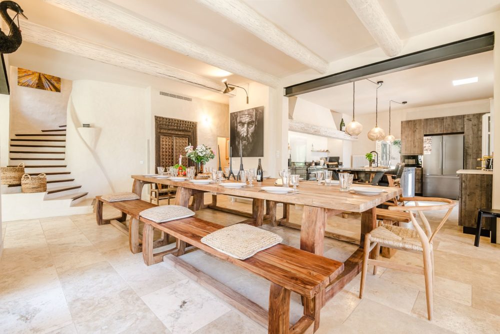 Photographs of Le Hameau de Sénanque villa in Provence - Image 9 of 60