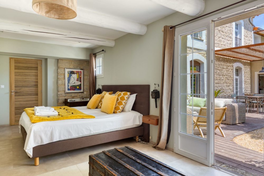 Photographs of Maison les Nomades villa in Provence - Image 15 of 35