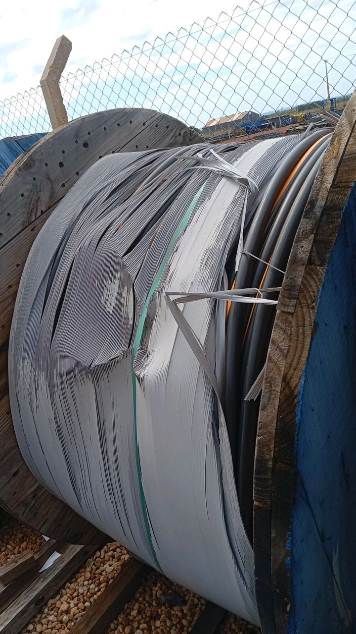Prysmian Afumex Green Flexible Cable 1KV 1x1c 240mm² 1000m