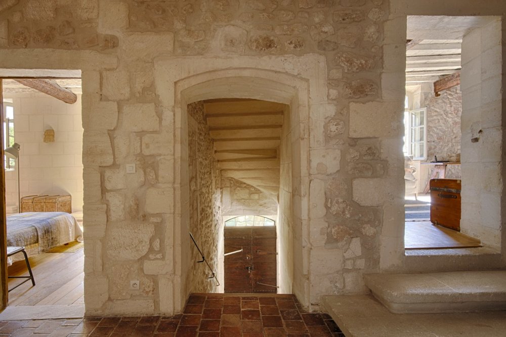 Photographs of L’Aqueduc villa in Provence - Image 18 of 37