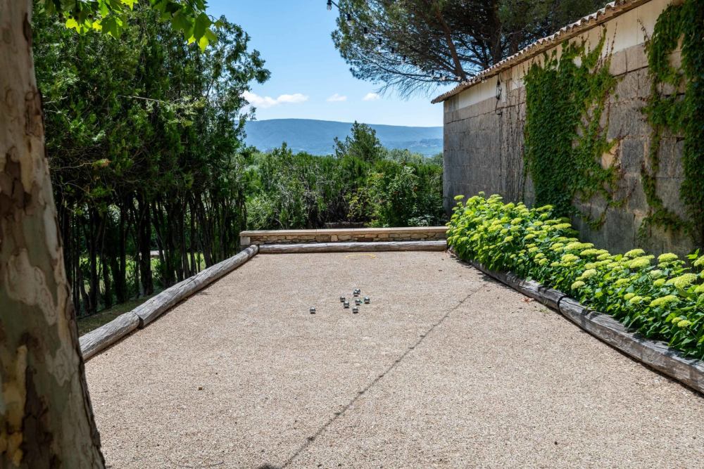 Photographs of Mas des Traditions villa in Provence - Image 36 of 41