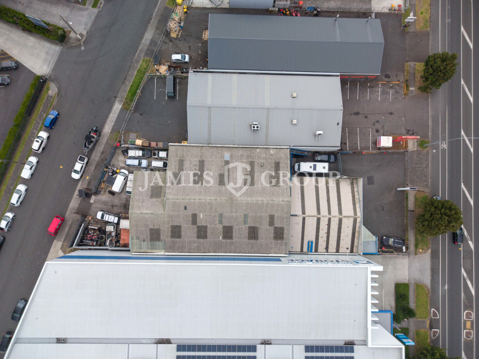 Affordable Yard & Warehouse In Central Takanini